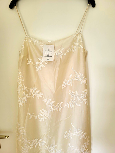 Kleid weiß beige mit blumen - weiß/beige,